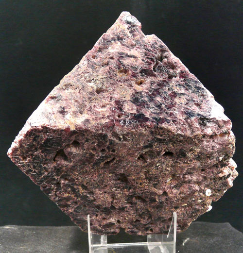 dark red Spinel