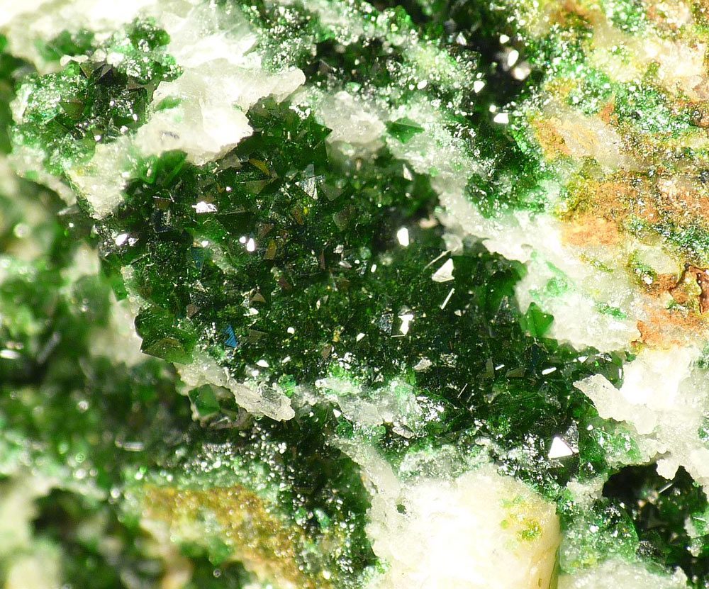 Libethenite on matrix