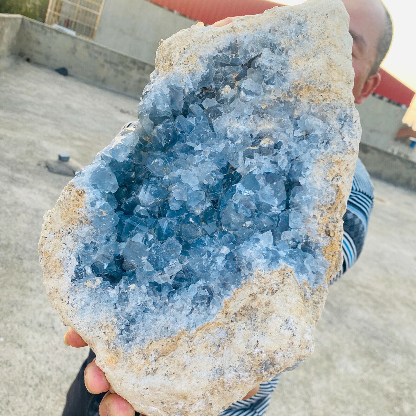 Celestine sky-blue geode